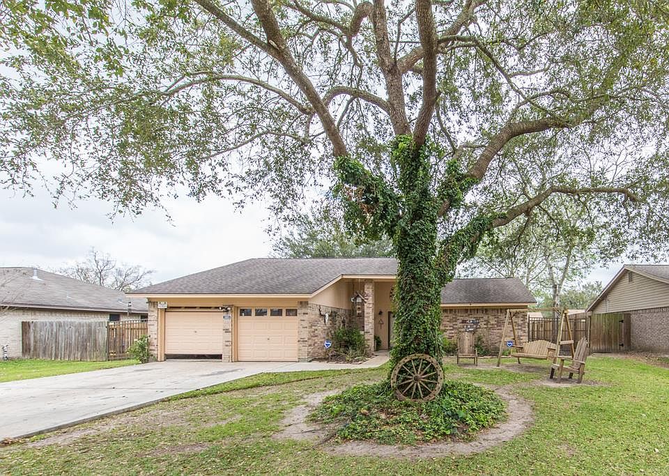 1805 Parkcrest St, Alvin, TX 77511 Zillow