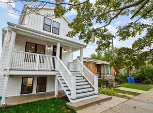 6341 W Warwick Ave, Chicago, IL 60634