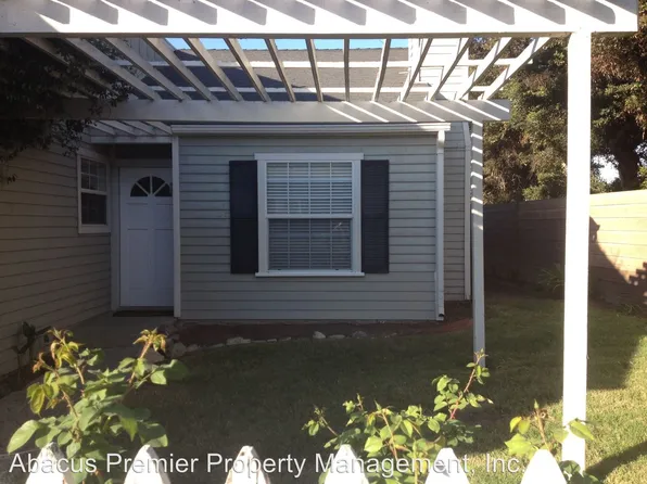 817 Seaside Dr, Santa Maria, CA 93454