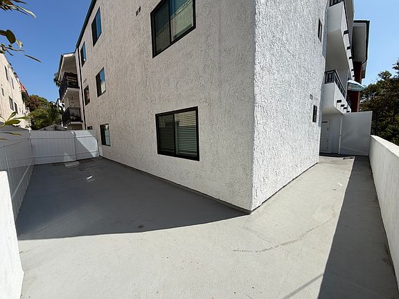 Large private patio in one unit!