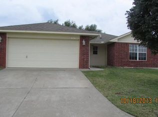 278 Cambridge Dr, Midwest City, OK 73110
