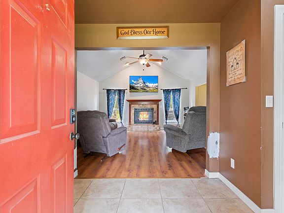 5th image of 29921 S 592nd Pl
