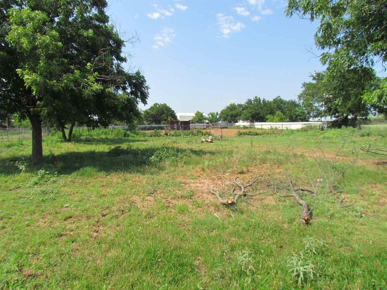 1212 E Crafton St, Henrietta, TX 76365 Zillow