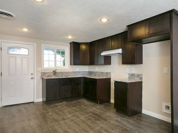 4th image of 3913 E Calle De Ricardo