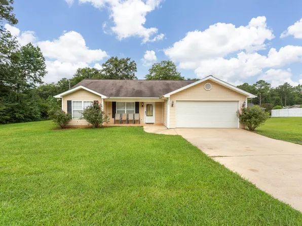 387 Rosemary Ln, Oxford, AL 36203