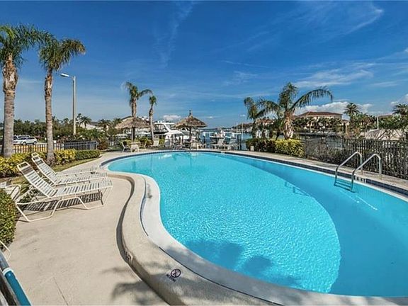 5th image of 1591 Gulf Blvd APT 502S