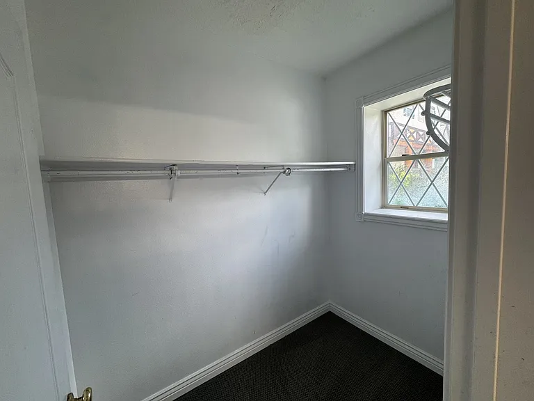 340 Rainbow Ln #B-1 — Photo 9