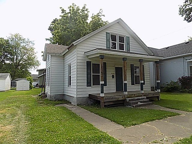 1st image of 419 Leland St