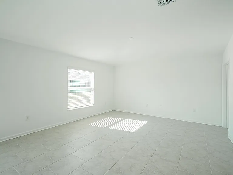 519 Patton Loop — Photo 11