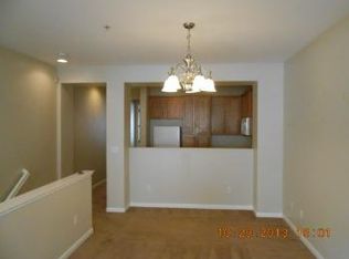 8444 Crystal Walk Cir, Elk Grove, CA 95758