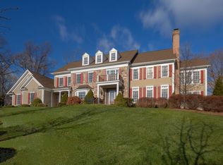 2 Windymere Ln, Mendham, NJ 07945