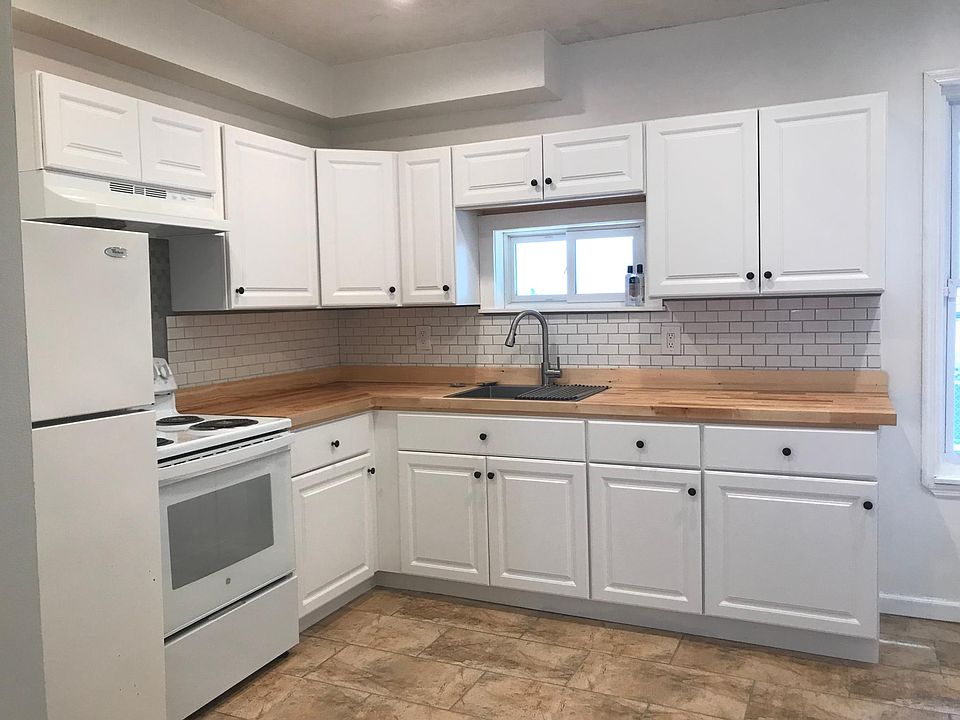 1st image of 298 9th St #1