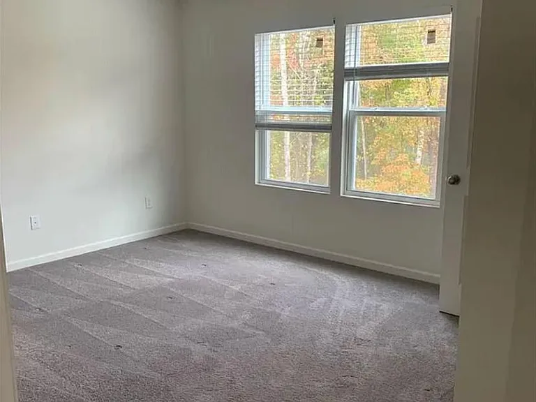 664 Rockbank Loop — Photo 30