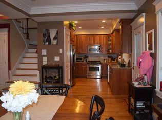 95 W 7th St #PENTHOUSE, Boston, MA 02127