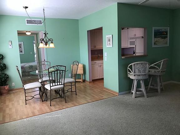 3rd image of 213 Waltham E #I-2130