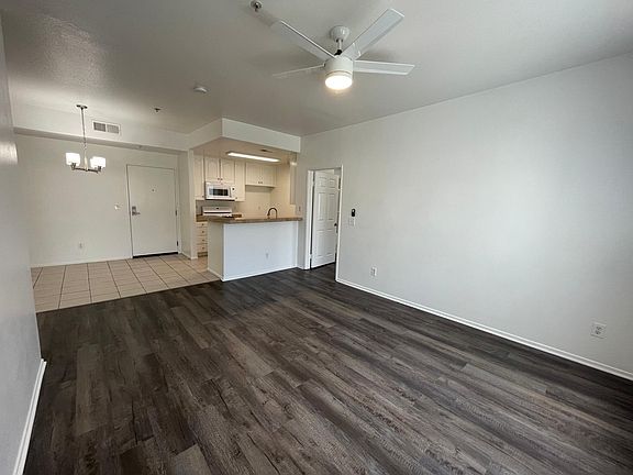 4th image of 11476 Miranda St APT 206