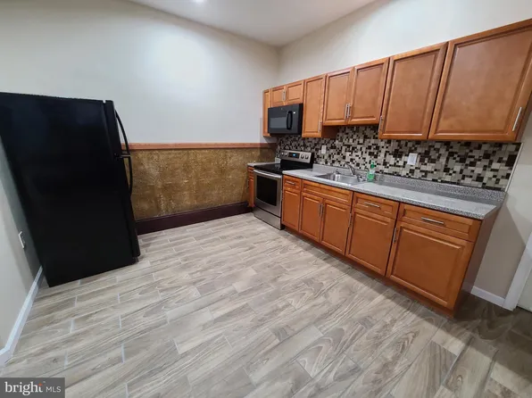 1221 W Allegheny Ave, Philadelphia, PA 19133