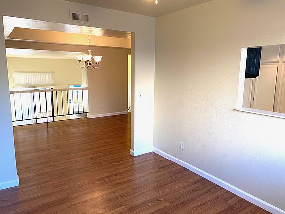 5th image of 4052 Mahaila Ave Unit D