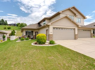 3515 Chevelle Cir, Bismarck, ND 58503