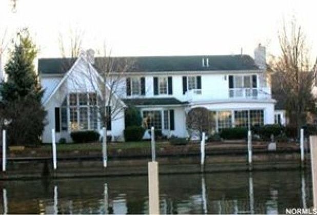 1st image of 5448 Park Dr