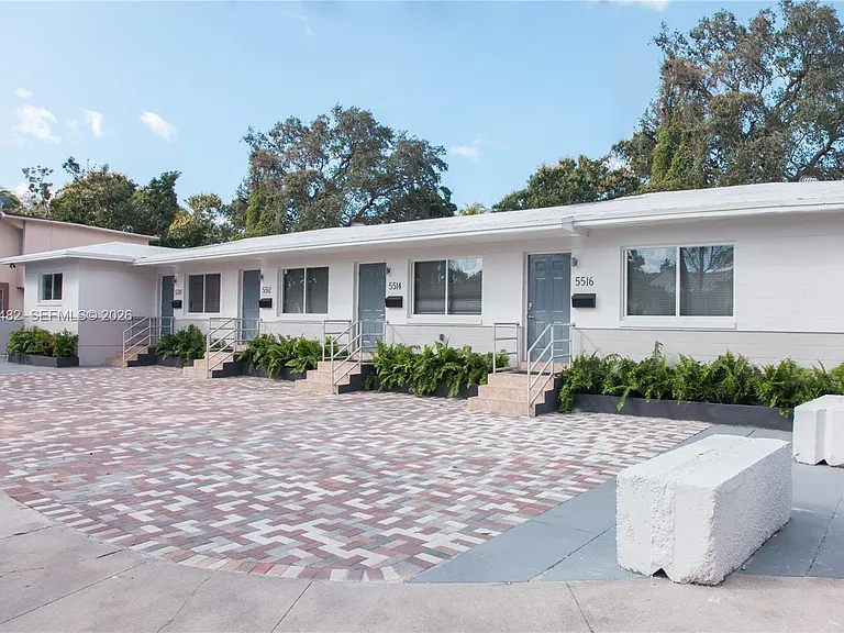 5510 NW Miami Pl #5514 — Photo 1