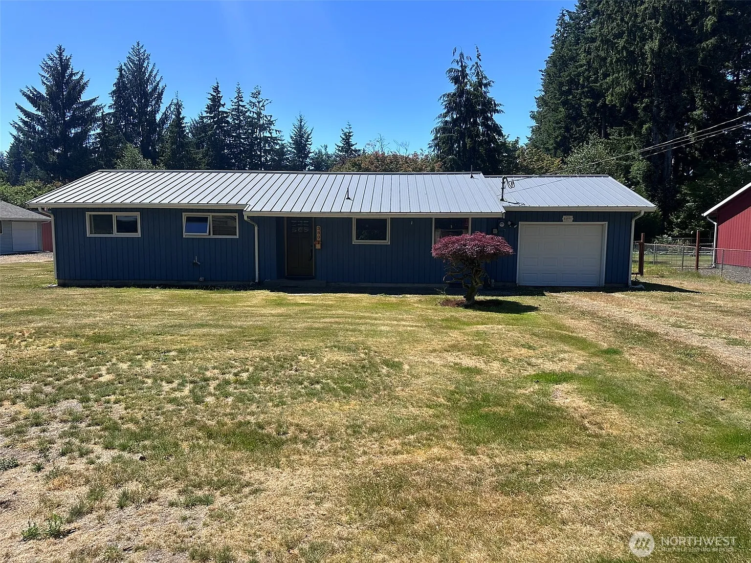 380 Evergreen Loop photo 1