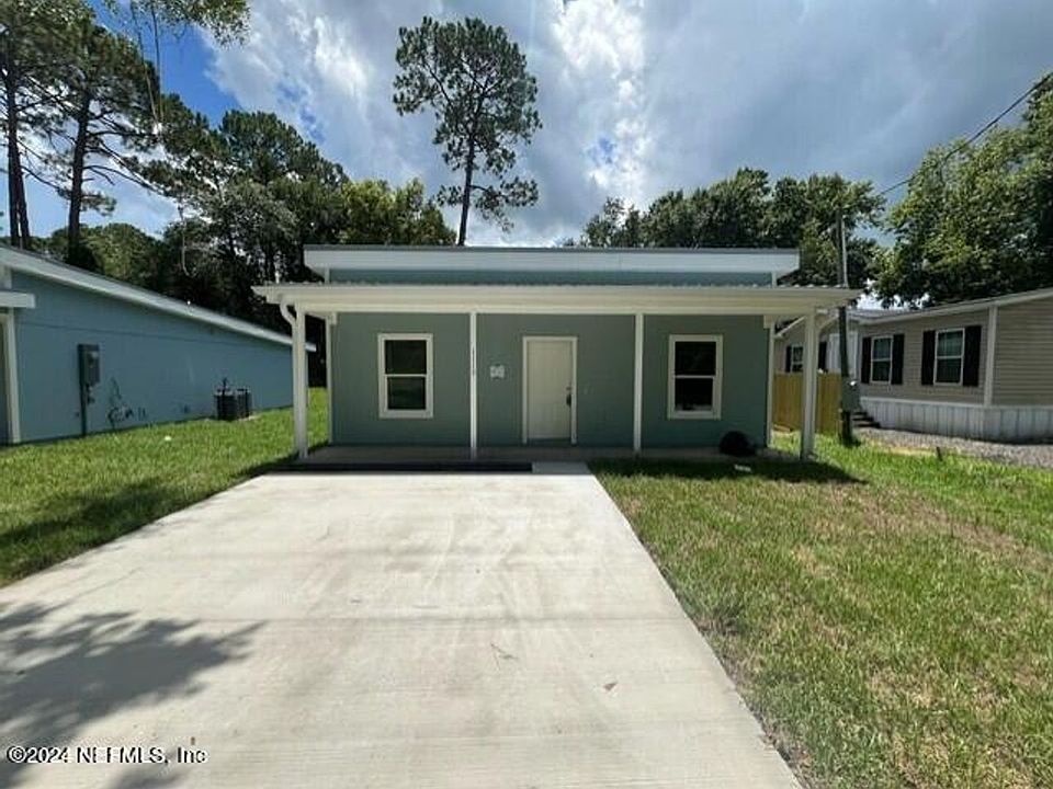 1st image of 1113 Puryear St