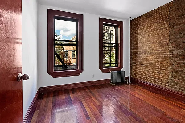 Rented by Compass | media 13