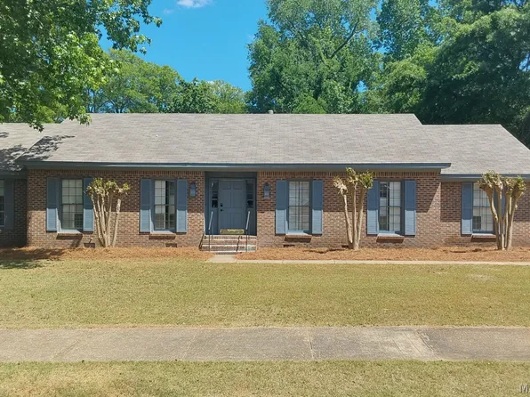 540 Chatsworth Dr, Montgomery, AL 36109
