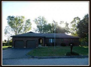 1204 Hubbard St, Mountain Grove, MO 65711