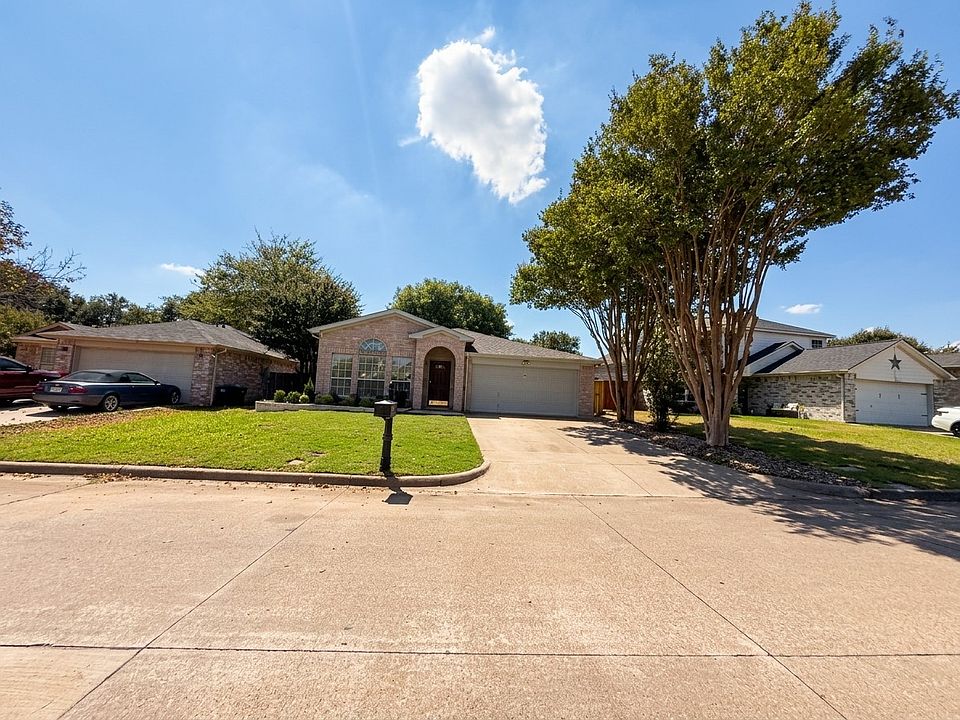 1st image of 4040 Staghorn Cir N