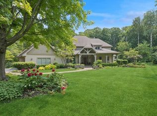 N1760 W Valley Park Rd, Lake Geneva, WI 53147