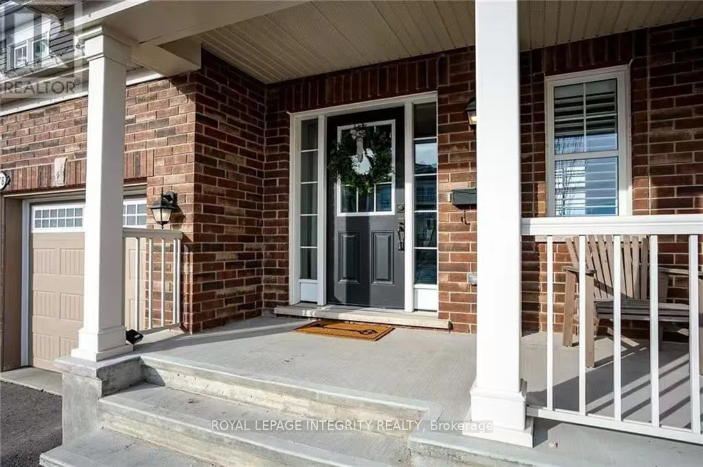 3 bed, $2,890 — Photo 2