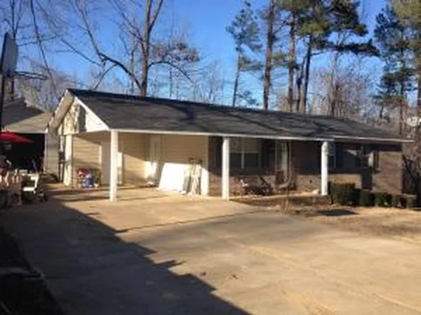 9 County Road 128, Farmington, MS 38834