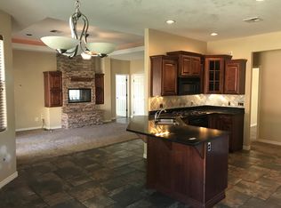 953 E Crooked Creek Dr, Washington, UT 84780