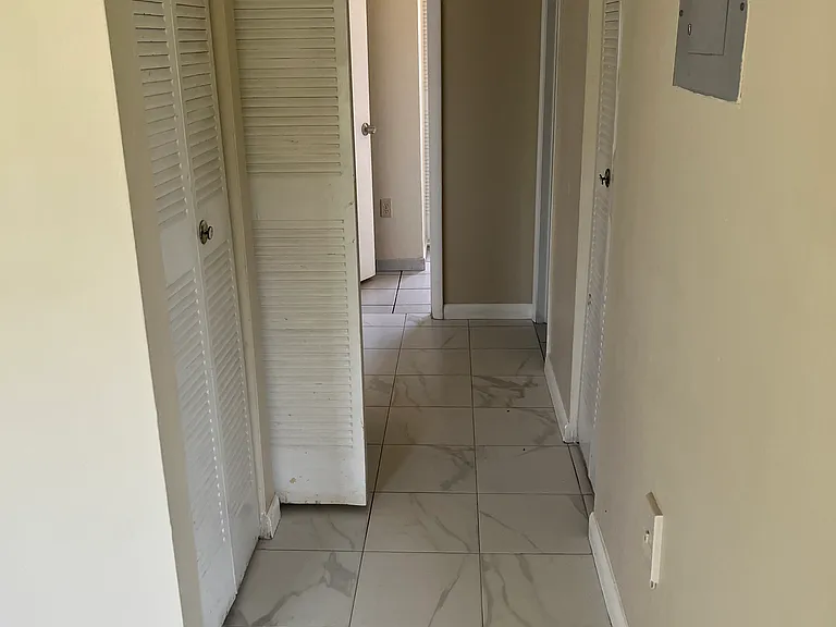 2305 E 4th Ave #202 — Photo 6