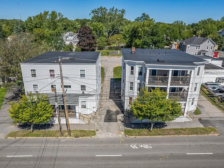 523 Washington Ave #1 — Photo 8