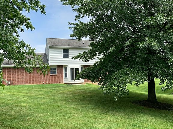 Back Large Yard