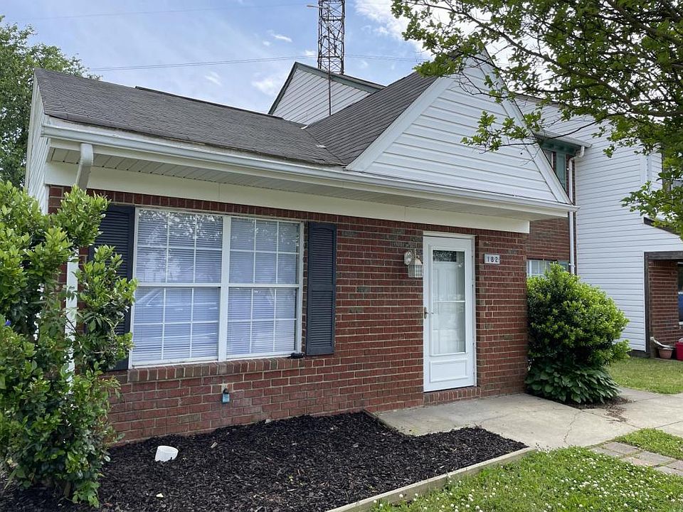 1st image of 182 Greenfield Cres