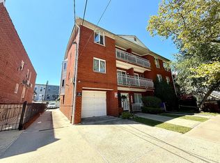 950 70th St APT 1C, Brooklyn, NY 11228