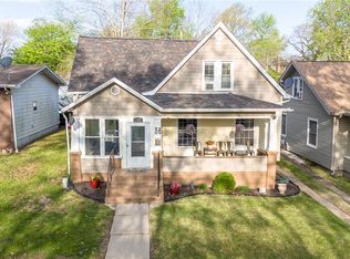 323 S 6th St, Vandalia, IL