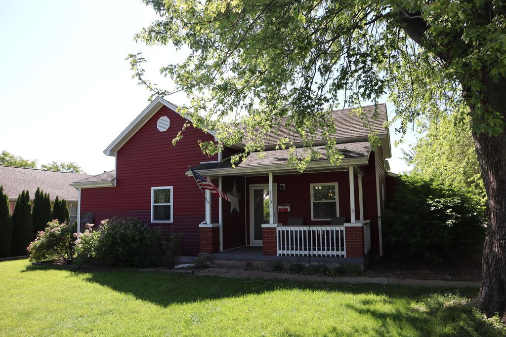Real estate listing image