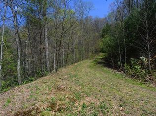 92 Cypress Cove Rd, Robbinsville, NC 28771
