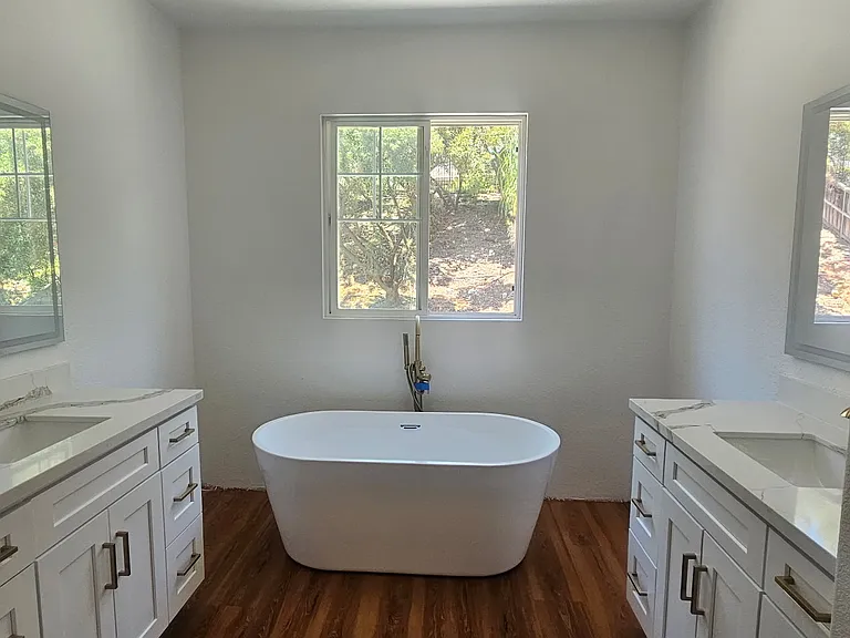 12202 Canyon Meadows Dr — Photo 7