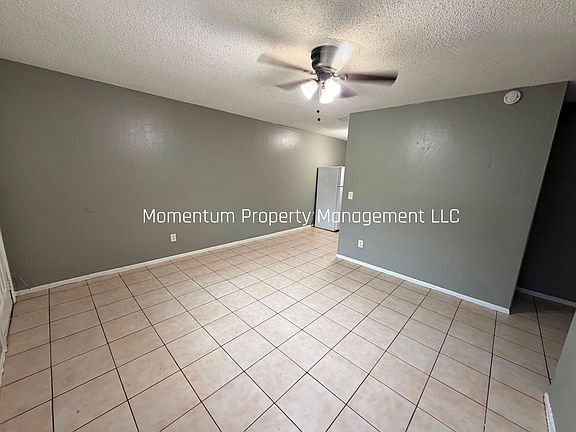 3rd image of 10401 N 11th St APT B