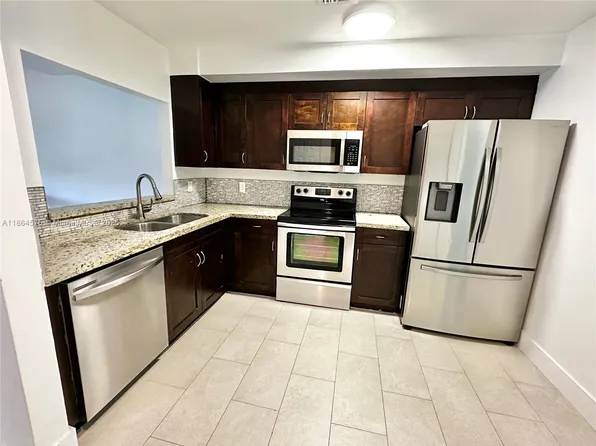 4245 S Pine Island Rd, Fort Lauderdale, FL