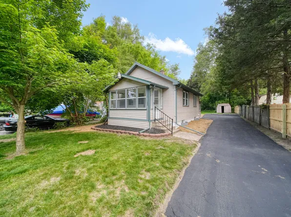 164 Cross St, Michigan Center, MI 49254