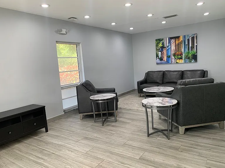 3499 Oaks Way #607 — Photo 32