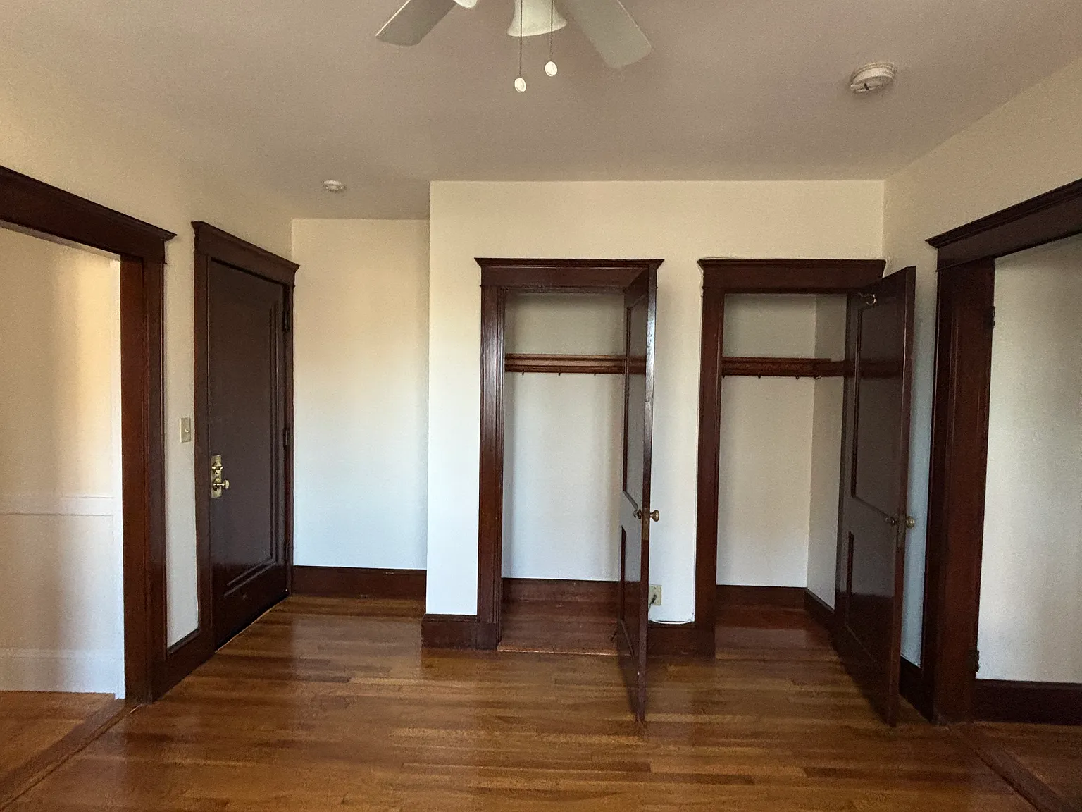 1 bed, 650 sqft, $1,800 — Photo 3