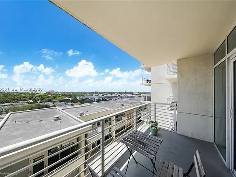 3250 NE 1st Ave #CU-811 — Photo 8